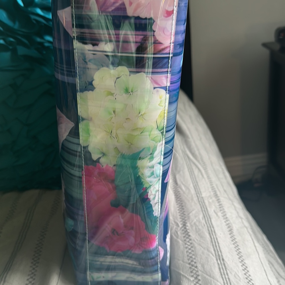 Ted Baker, London hydrangea large payent tote - Picture 3 of 5